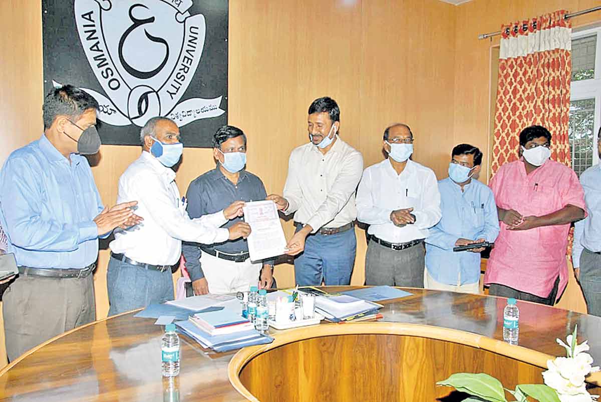 ‘ఓయూ ఇంజినీరింగ్’కు సింగరేణి విరాళం