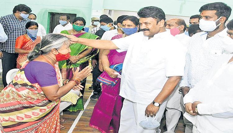 ఫలితాలిస్తున్న ప్రభుత్వ చర్యలు