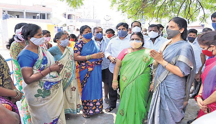 ట్రంక్‌ లైన్‌ పనులు త్వరగా పూర్తి చేయాలి