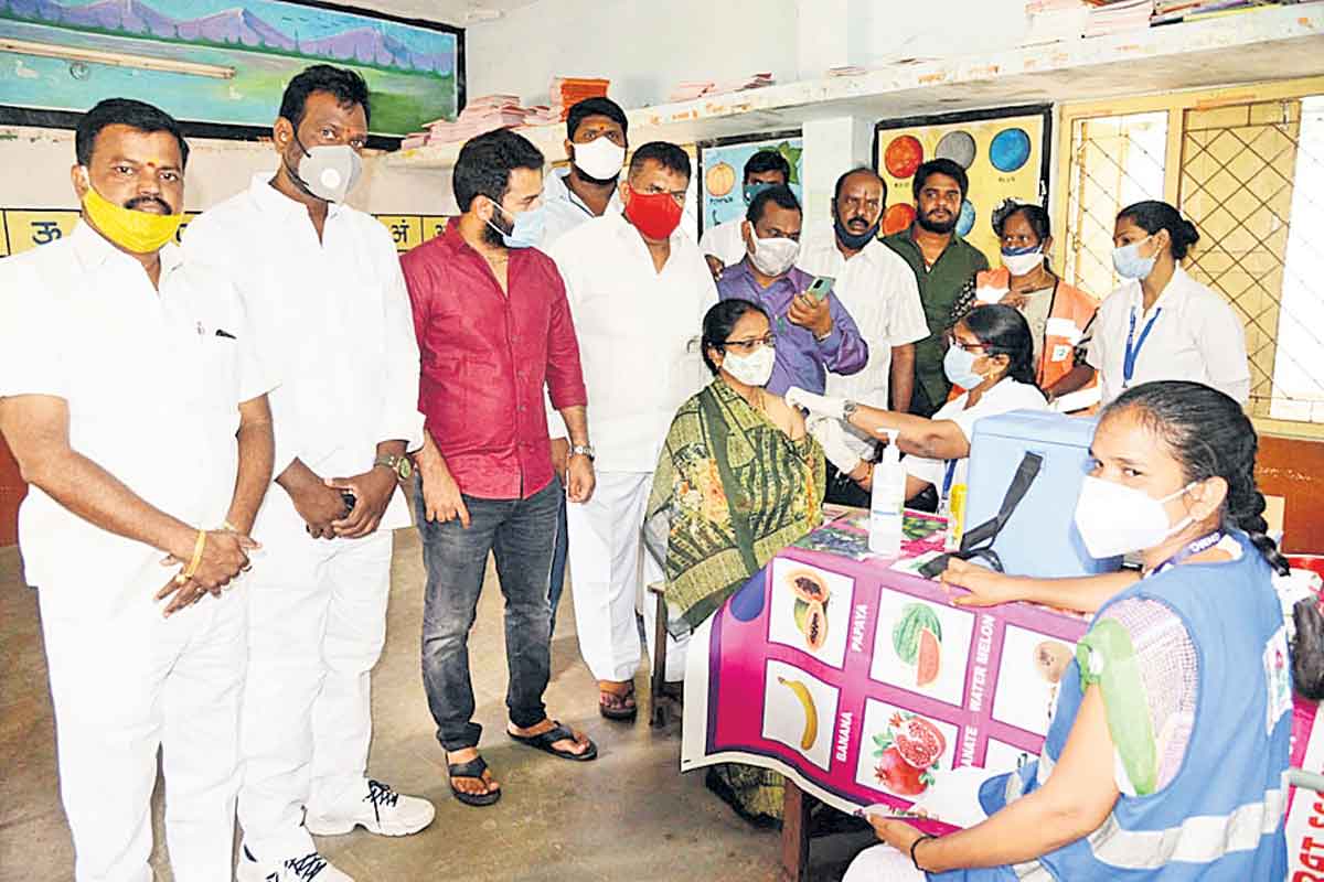 రాష్ట్రంలో కరోనా కేసులు తగ్గుముఖం