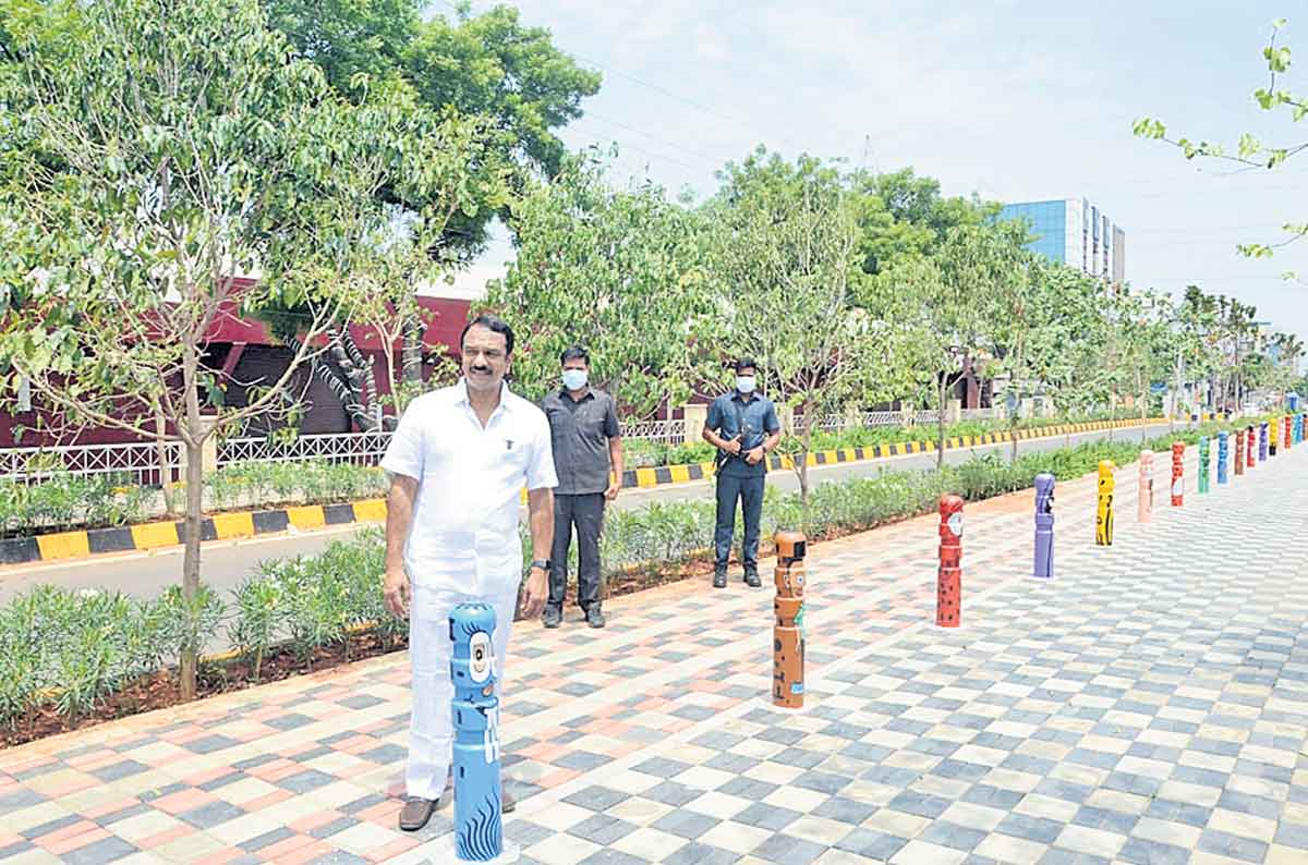 రింగ్‌రోడ్డు ప్రాంతాన్ని తీర్చిదిద్దుతాం