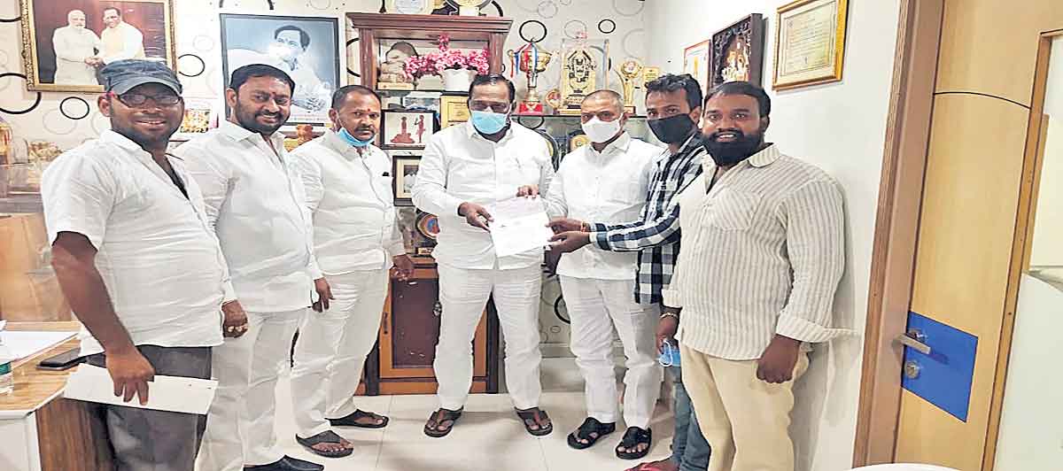 నిరుపేదలకు అండగా సీఎం సహాయనిధి