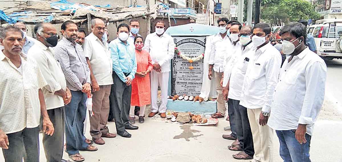 అభివృద్ధిలో లోటు రానివ్వం