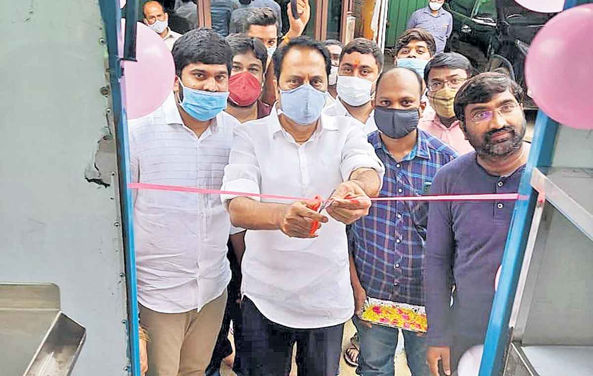 బీసీలను ఆదుకునేందుకు ప్రభుత్వ పథకాలు