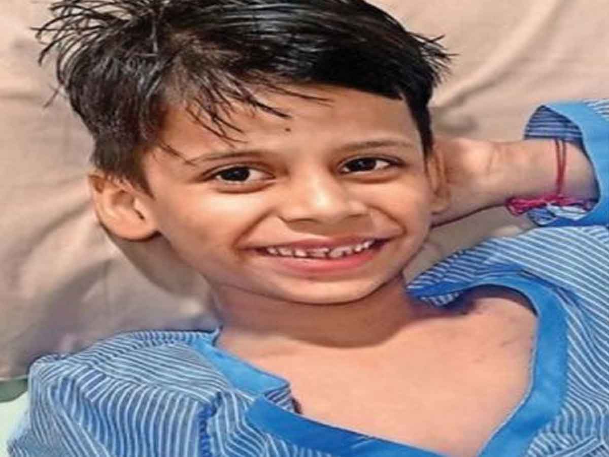 అంత్య‌క్రియ‌ల వేళ త‌ల్లి మాట విని లేచిన కొడుకు