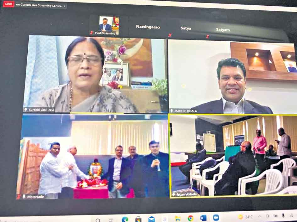 పీవీపై కేసీఆర్‌కు ప్రత్యేక అభిమానం