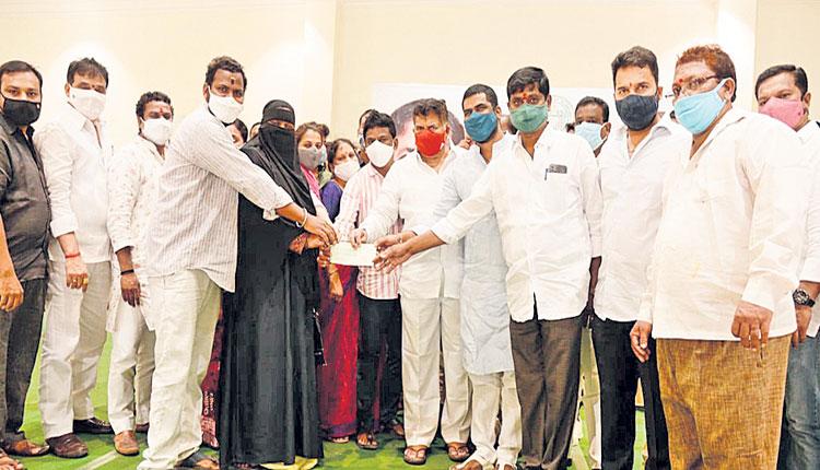 కల్యాణలక్ష్మితో తల్లిదండ్రులకు భరోసా