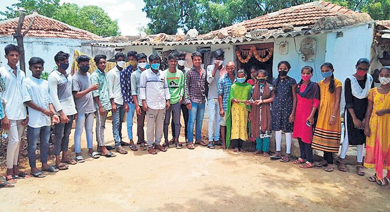 వయస్సులో చిన్న.. మానవత్వంలో మిన్న