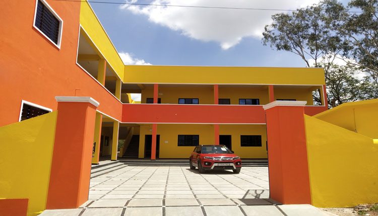 చదువుపై మమకారం సేవతో సాకారం