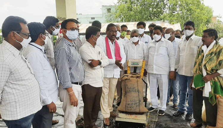 జొన్న రైతుకు మద్దతు