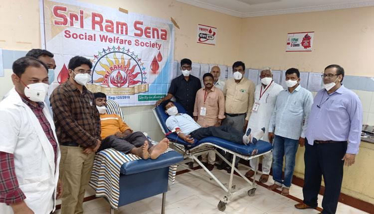 రక్తదానానికి ముందుకు రావాలి