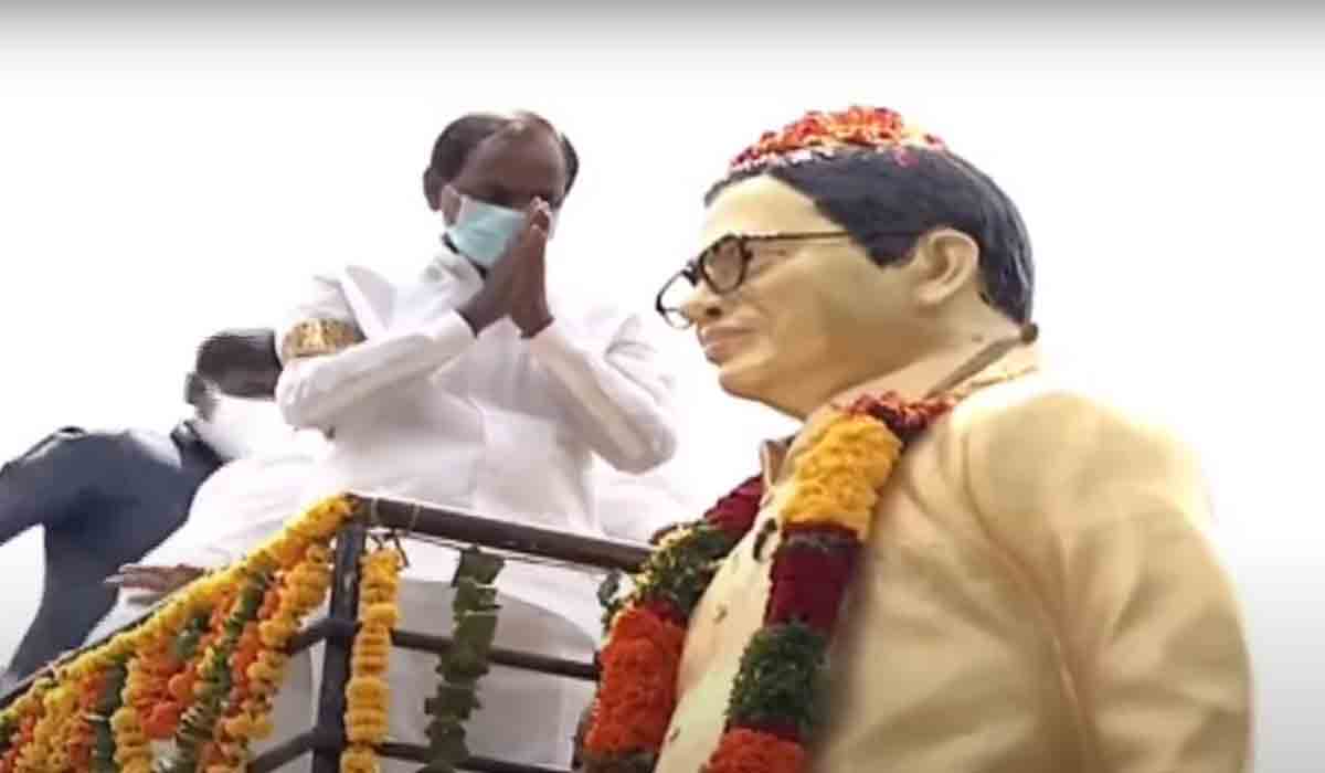 జ‌య‌శంక‌ర్ సార్ విగ్ర‌హానికి సీఎం కేసీఆర్ నివాళులు