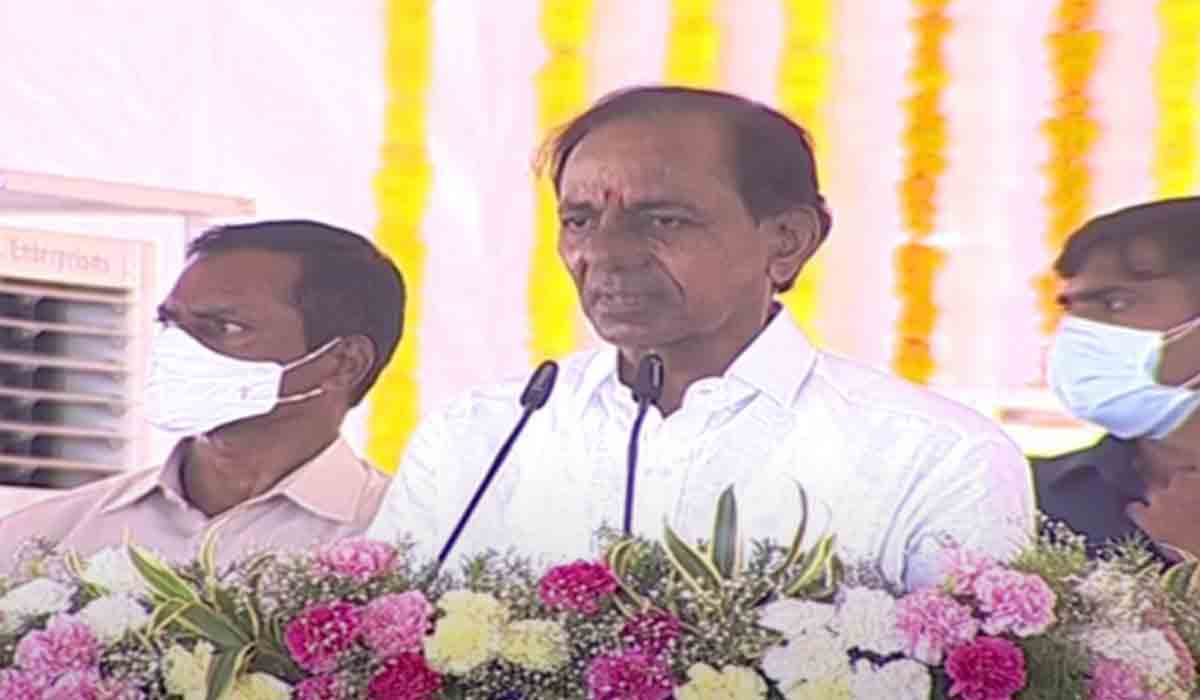 వాసాల‌మ‌ర్రి మొత్తం నా కుటుంబ‌మే : సీఎం కేసీఆర్