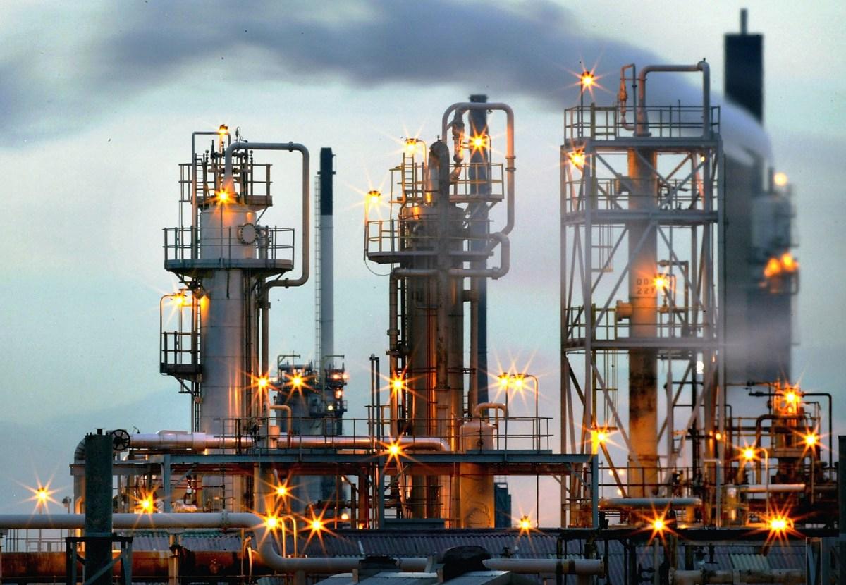 ఓపెక్‌ దేశాల మధ్య రగడ.. మరింత పెరగనున్న పెట్రోల్‌ ధరలు ?