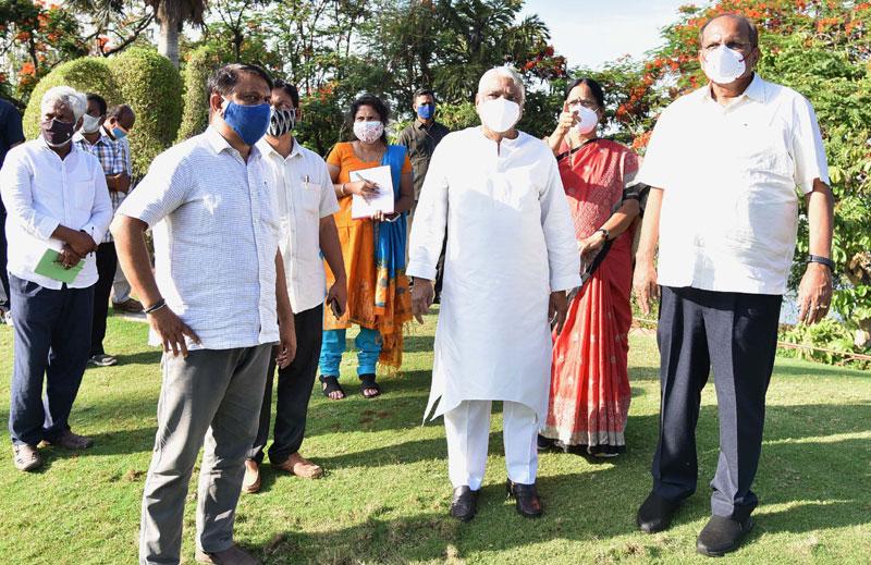 28న పీవీ విగ్రహావిష్కరణ