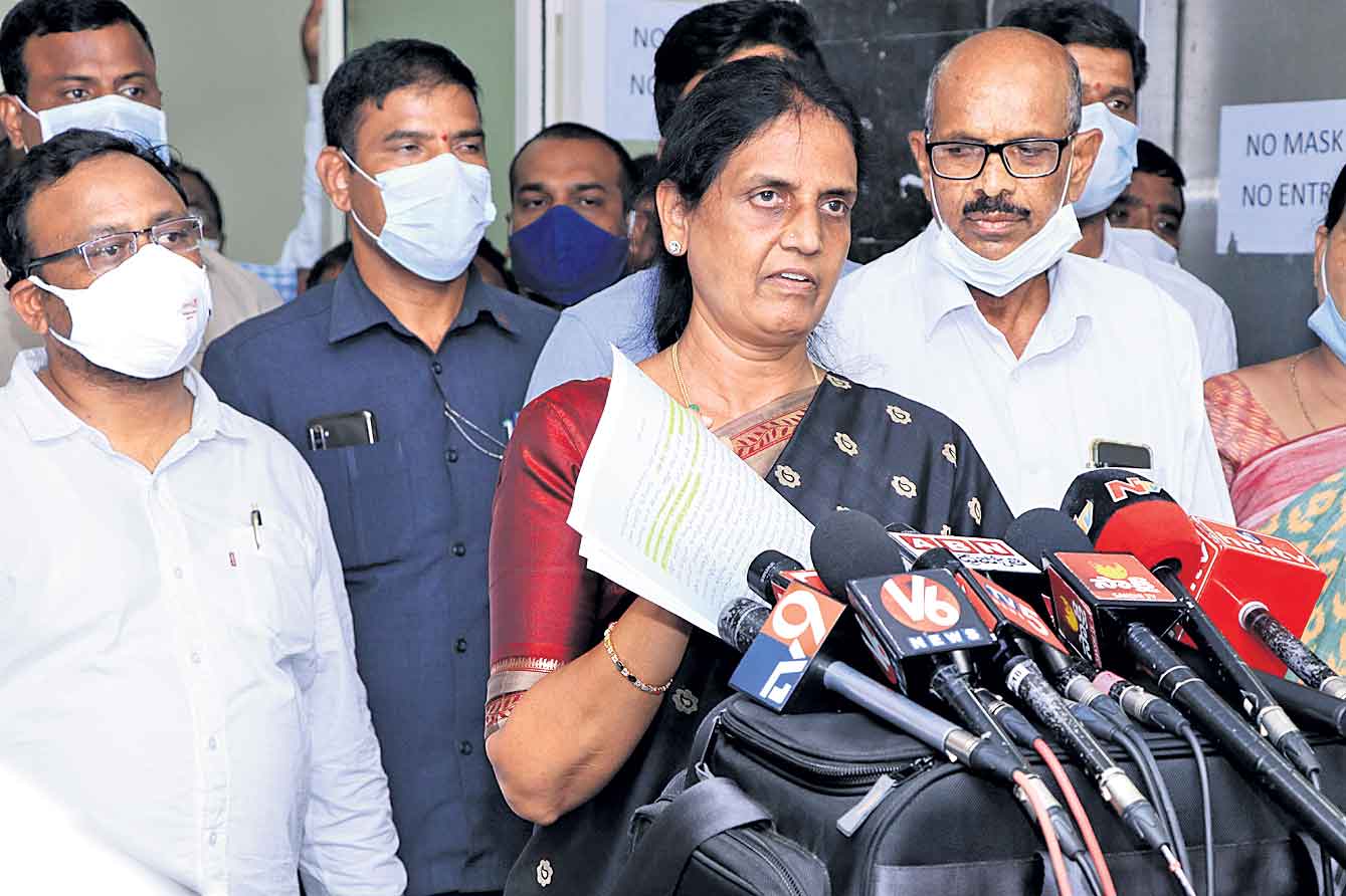 అందరికీ ఆన్‌లైన్‌ బోధనే..