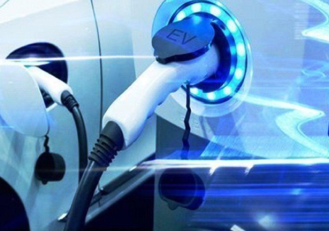 సియాంకు కేంద్రం హెచ్చ‌రిక‌: ఏడాదిలోపు ఇథ‌నాల్ బైక్స్ కావాలి!