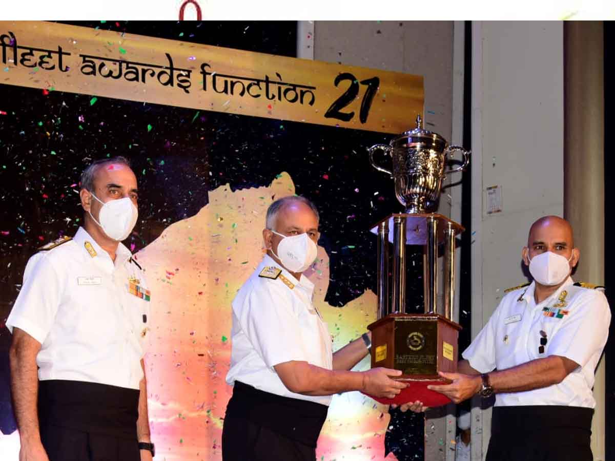 ఈస్టర్న్ నావ‌ల్ క‌మాండ్ ఆపరేషనల్ విజయాలకు గుర్తింపు