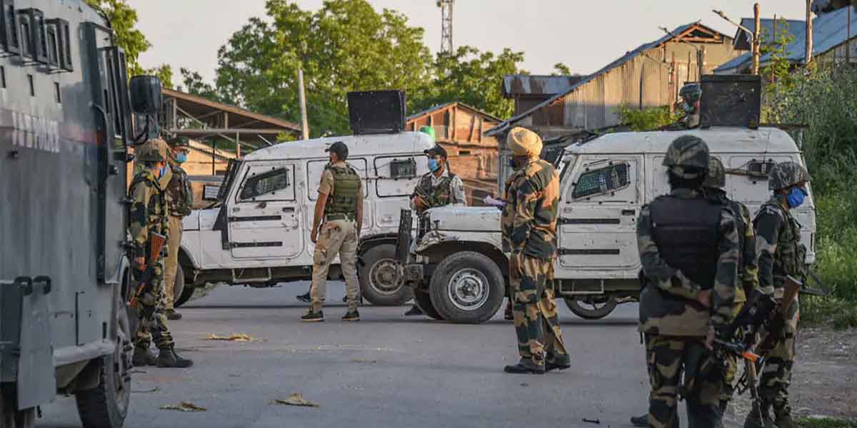 నౌగామ్లో ఇద్దరు ఉగ్రవాదుల హతం
