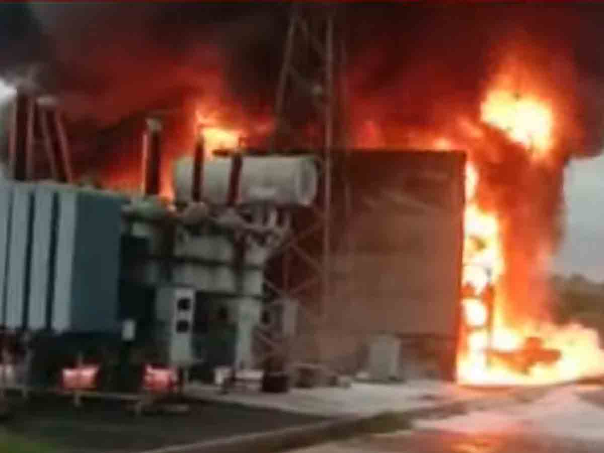 సబ్‌ స్టేషన్‌లో అగ్నిప్రమాదం : పలు గ్రామాలకు నిలిచిన విద్యుత్‌ సరఫరా