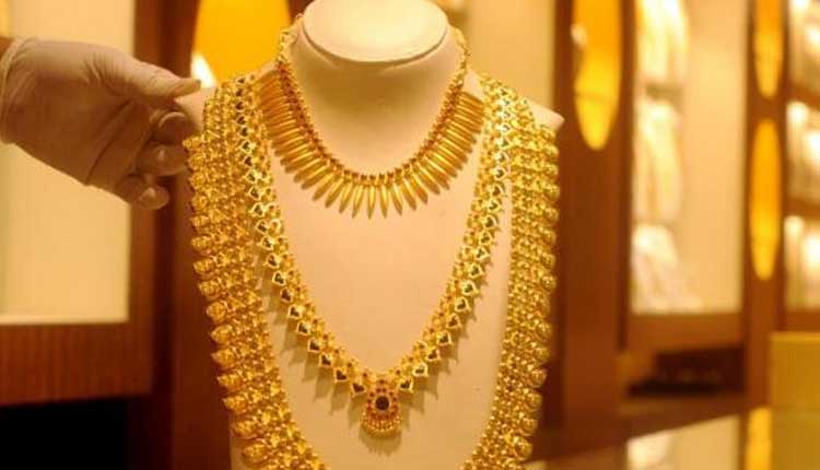 ఢిల్లీలో స్వ‌ల్పంగా పెరిగిన బంగారం ధ‌ర‌