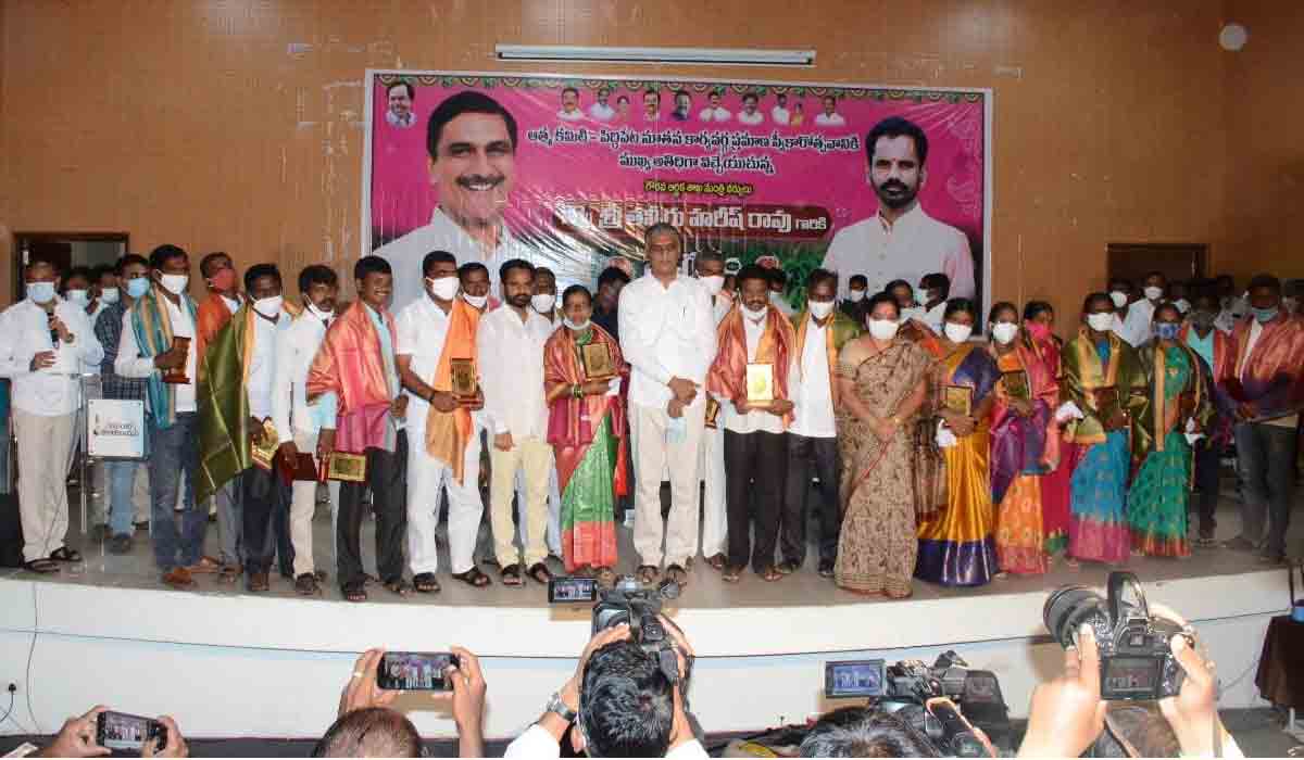 ఆత్మ క‌మిటీ రైతు సేవ‌కే పున‌రంకితం కావాలి : మంత్రి హ‌రీష్ రావు