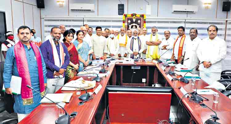 దేశవ్యాప్తంగా 500 శ్రీవారి ఆలయాలు