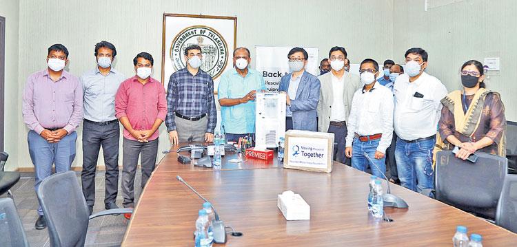 రాష్ట్ర ప్రభుత్వానికి 100 ఆక్సిజన్‌ కాన్సన్‌ట్రేటర్లు