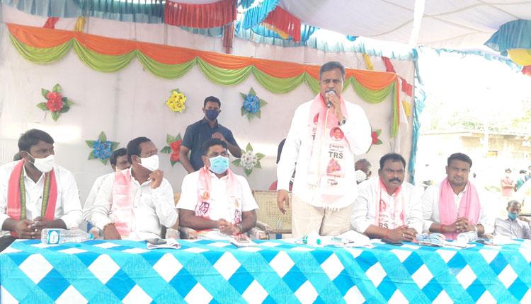 ఆస్తులు కాపాడుకునేందుకే బీజేపీలోకి..