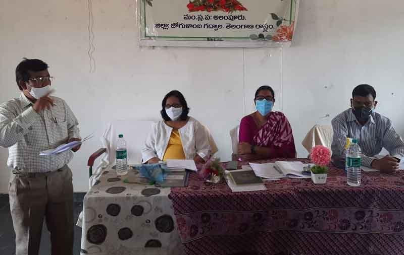 సమస్యలు పరిష్కరిస్తాం