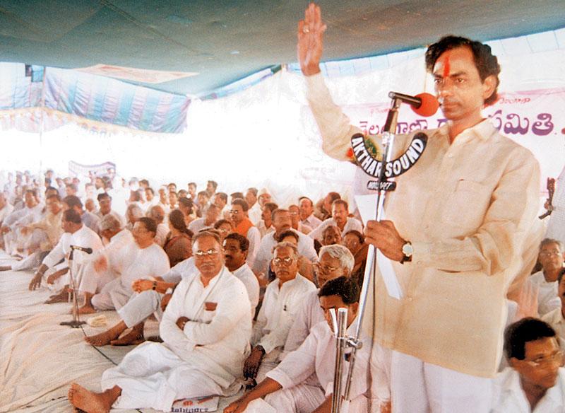 అనేక ఆవేదనలు అంతులేని ఆనందం