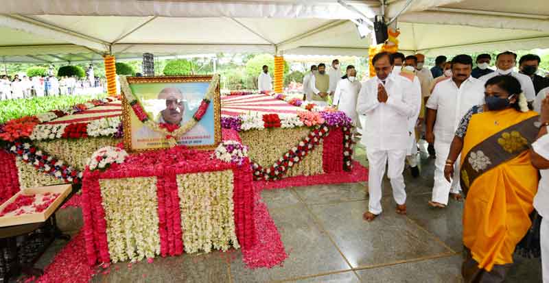 కేయూలో పీవీ పీఠం