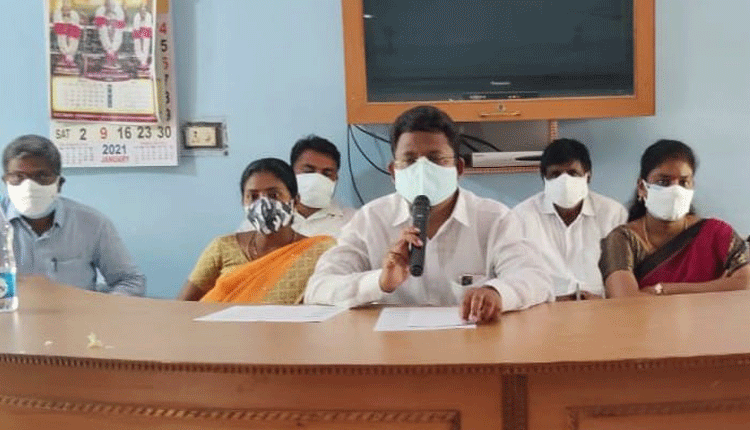 సమన్వయంతోనే కరోనా కట్టడి: లింగాల