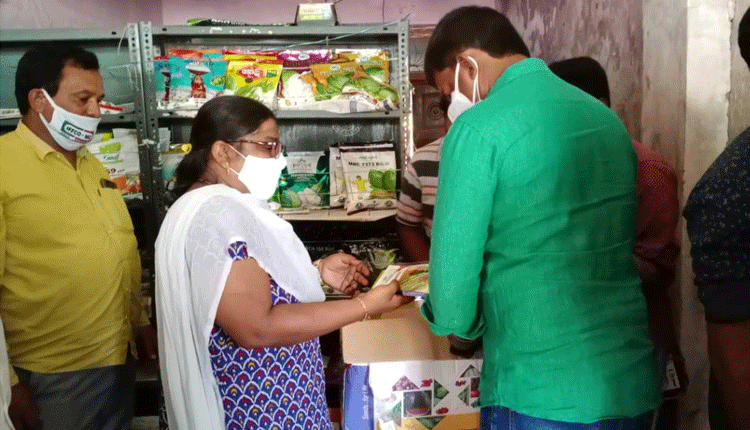 అనుమతిలేని మిరప విత్తనాలు సీజ్‌