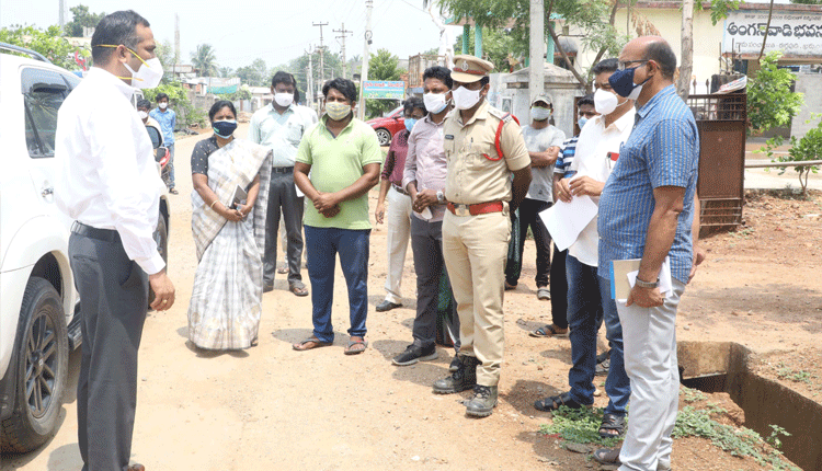 కరోనా కట్టడి కోసం..సమన్వయంతో పనిచేయాలి