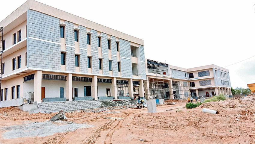 సప్త స్వర్ణపాలన