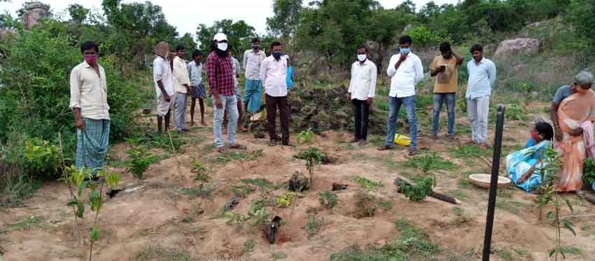గ్రామాల్లో అభివృద్ధి పనుల పరిశీలన