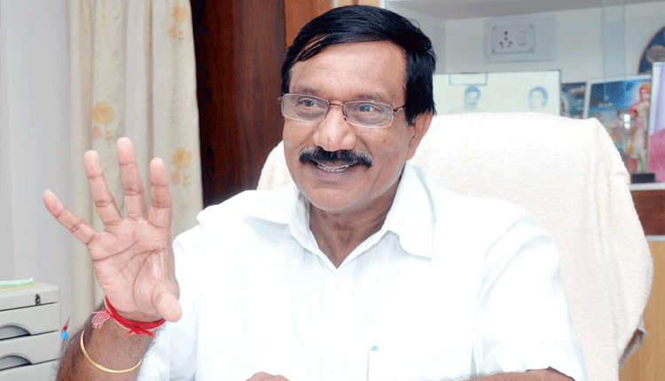 రోజుకు 5 లక్షల లీటర్ల  పాల సేకరణే లక్ష్యం