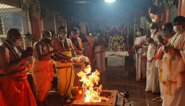 శ్రీ ఆంజనేయం.. ప్రసన్నాంజనేయం