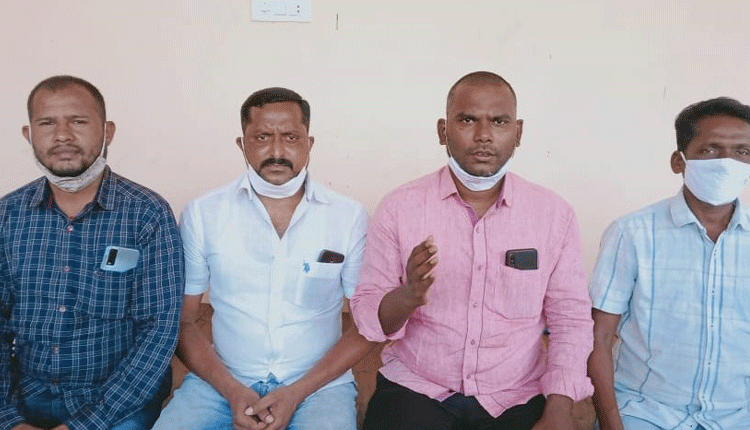 ఆస్తులను కాపాడుకోవడానికే ఆరాటం