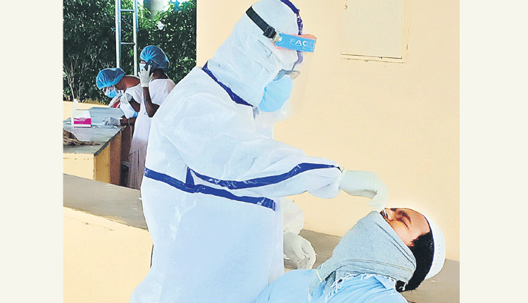 పకడ్బందీ వ్యూహం..‘పాజిటివ్‌’ తగ్గుముఖం