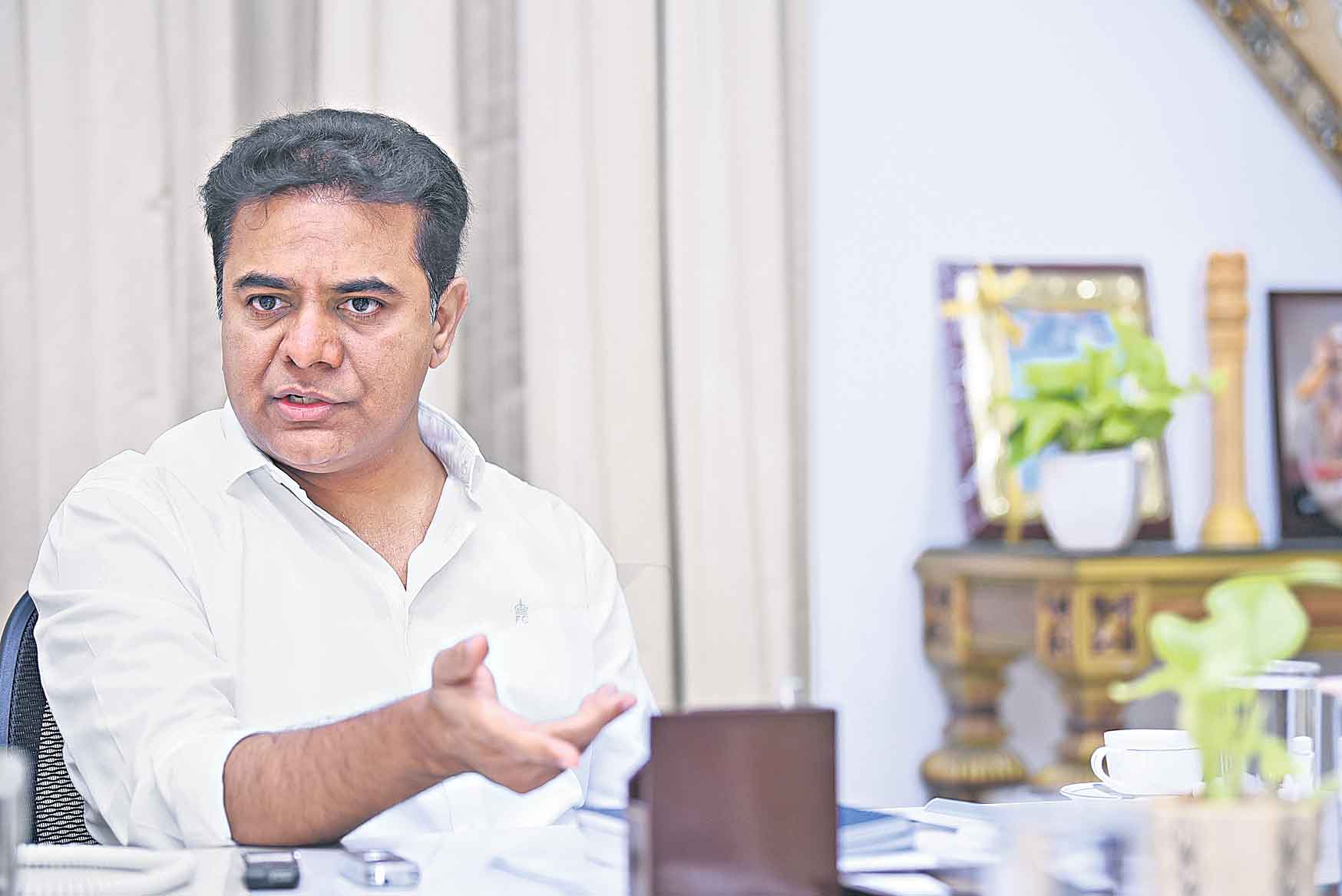 ఏదీ భరోసా?