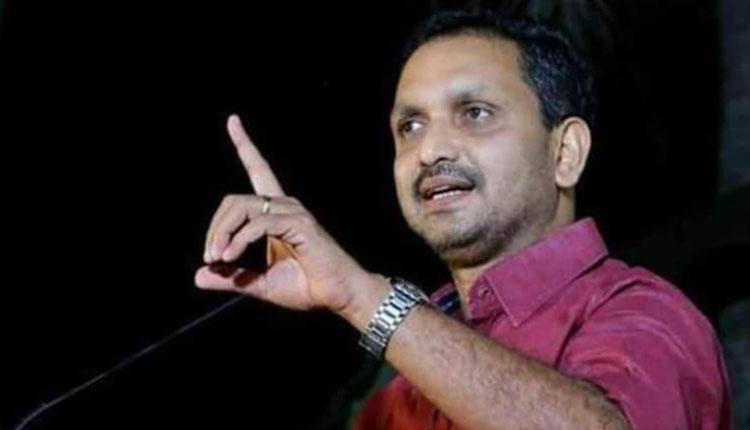 కేరళ బీజేపీ అధ్యక్షుడిపై కేసు..