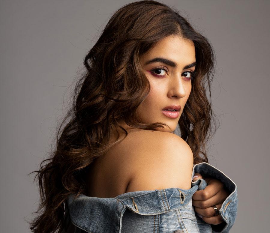 కొత్తదనం ఉండాల్సిందే..!