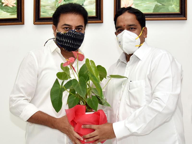 ఎమ్మెల్సీ నవీన్‌రావుకు మంత్రి కేటీఆర్‌ జన్మదిన శుభాకాంక్షలు