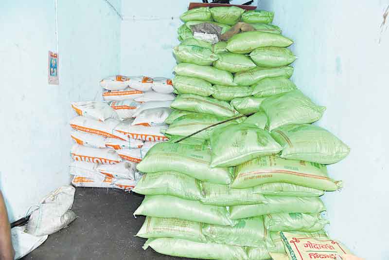 ఎరువులు ఫుల్‌..