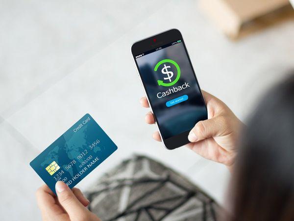 క్రెడిట్ కార్డు బిల్లులు చెల్లిస్తూ కోటీశ్వ‌రుడ‌య్యాడు!