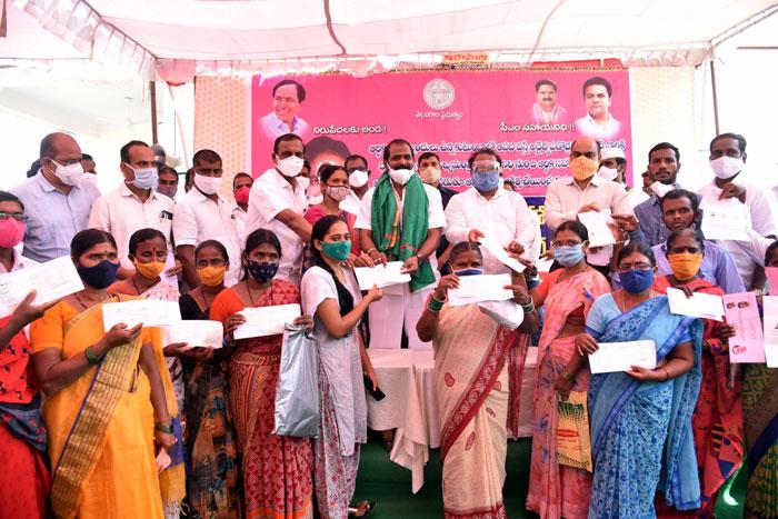 పాలమూరును హైదరాబాద్‌కు దీటుగా తీర్చిదిద్దుతా..