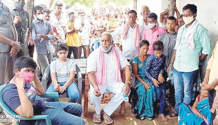 గిరి గ్రామాల అభివృద్ధికి కృషి