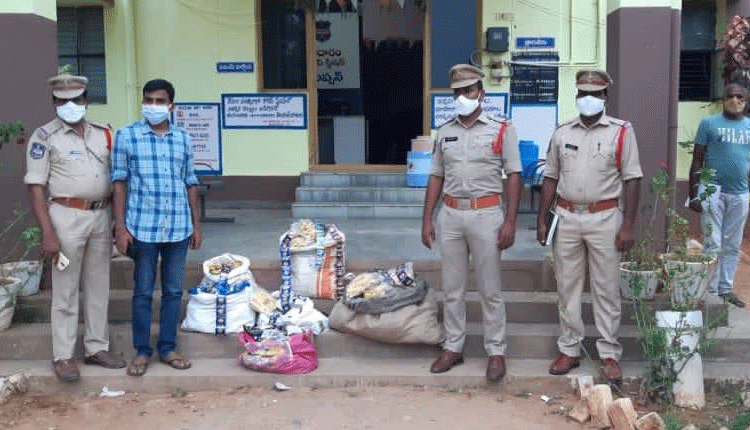 గుట్కాలు అమ్మితే కఠిన చర్యలు